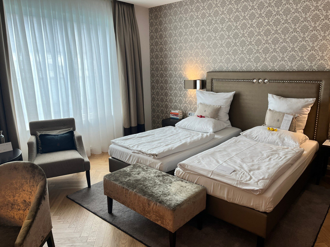 德尔莫赫勒施泰根博阁酒店主图