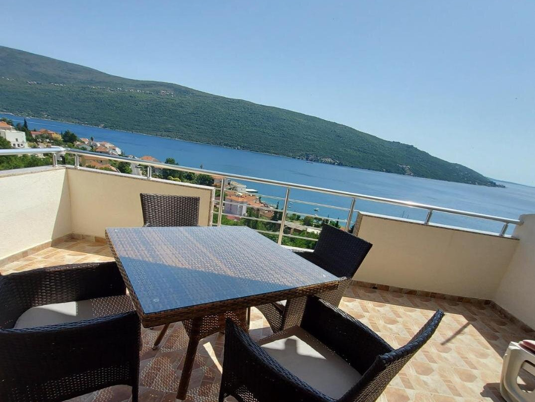 Manoni Apartmani