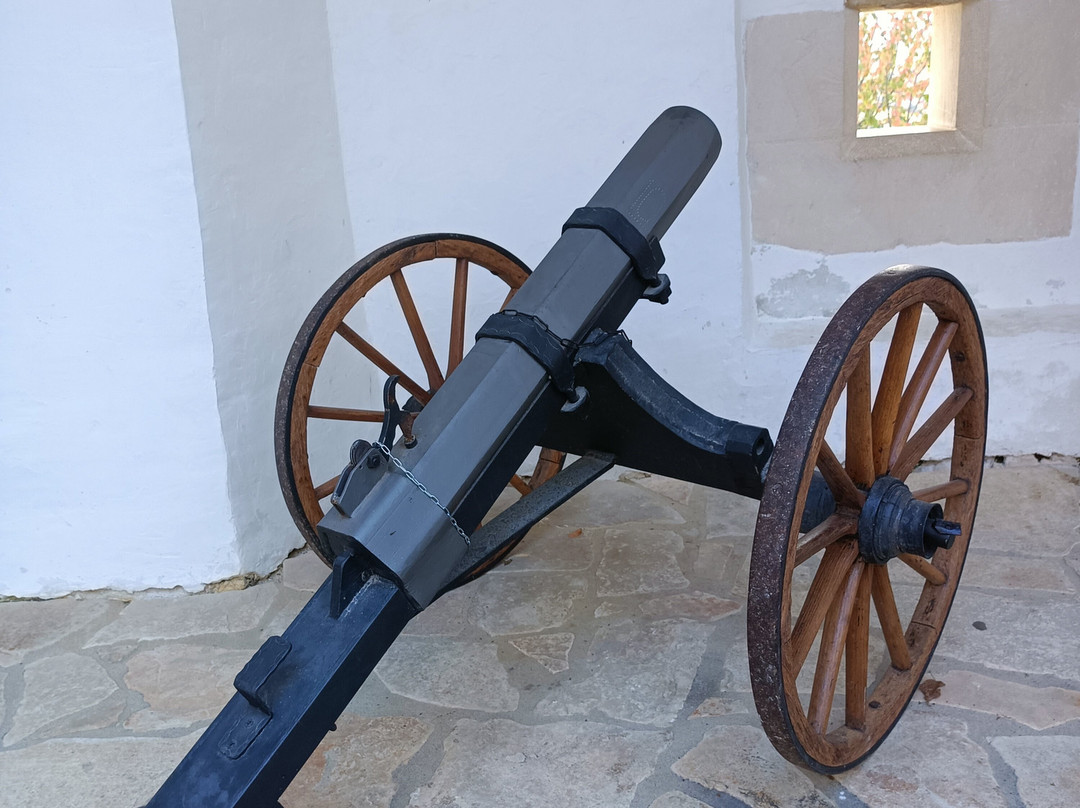 Dvor Veliki Tabor-Desinic必去景点