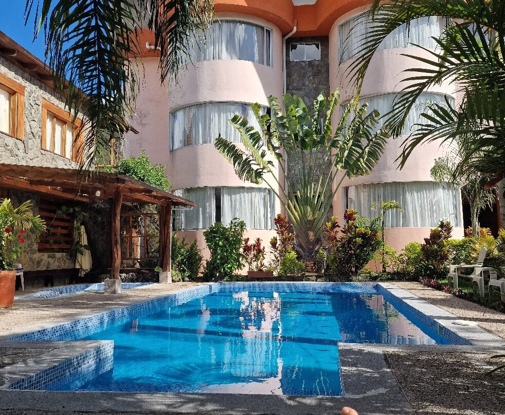 纳波利塔诺公寓酒店主图