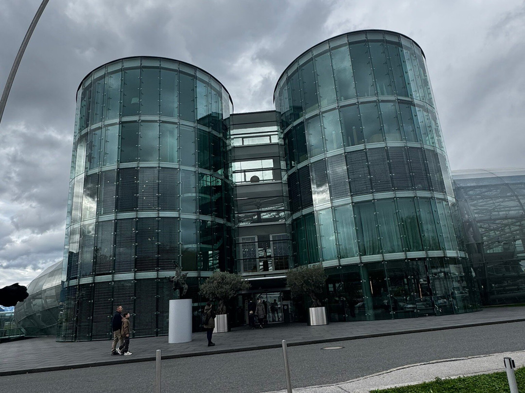 红牛7号机库-萨尔茨堡必去景点