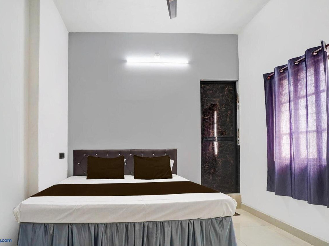 Oyo Hotel Dream Star