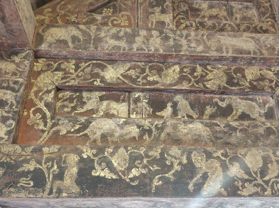 Wat Lai Hin Luang-阁卡必去景点