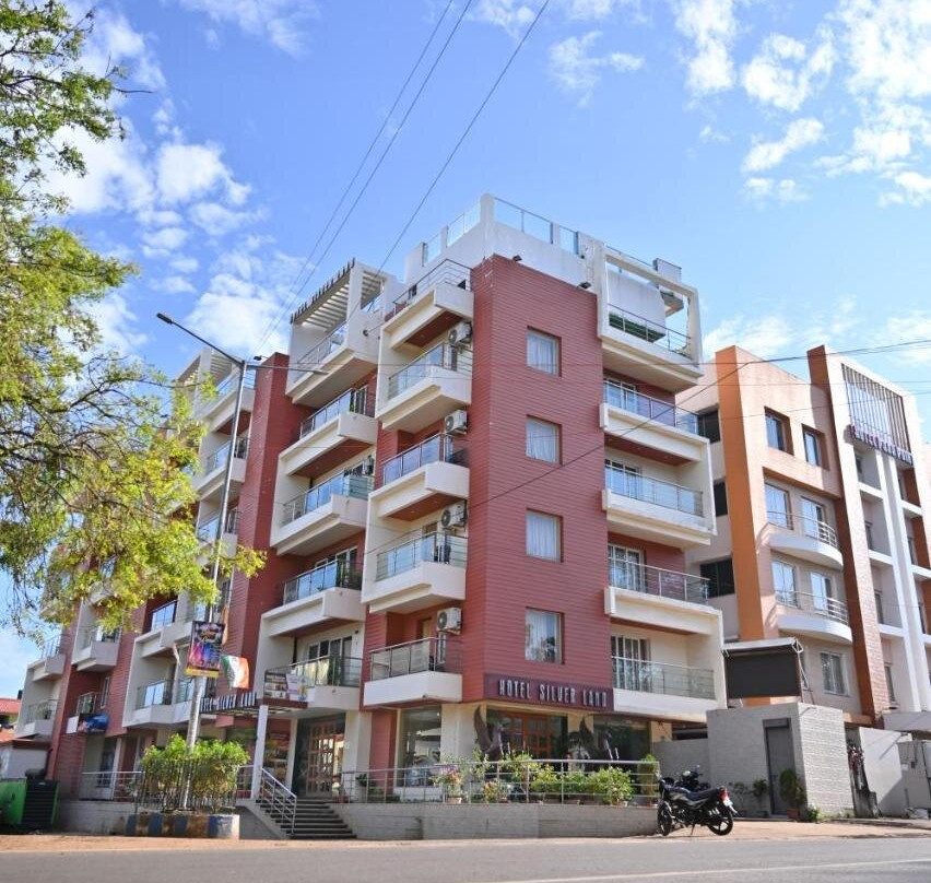Hotel Silver Land
