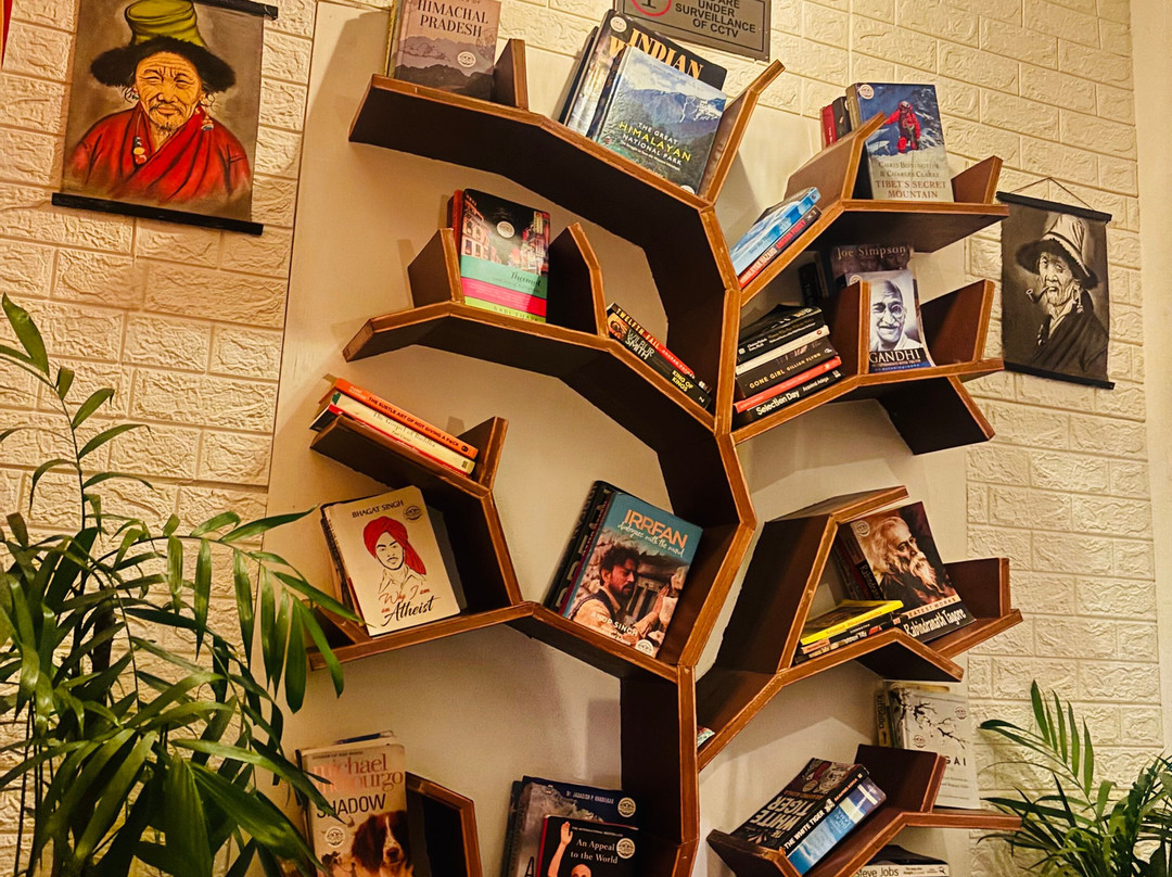 The Himaal, Bir主图