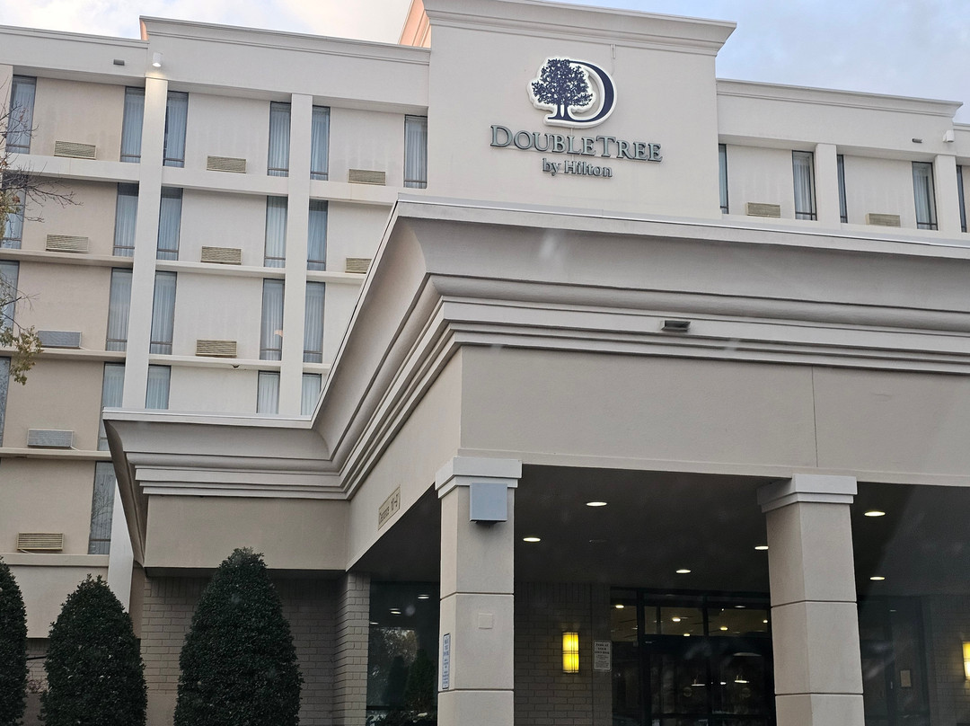 罗利市中心希尔顿逸林酒店主图