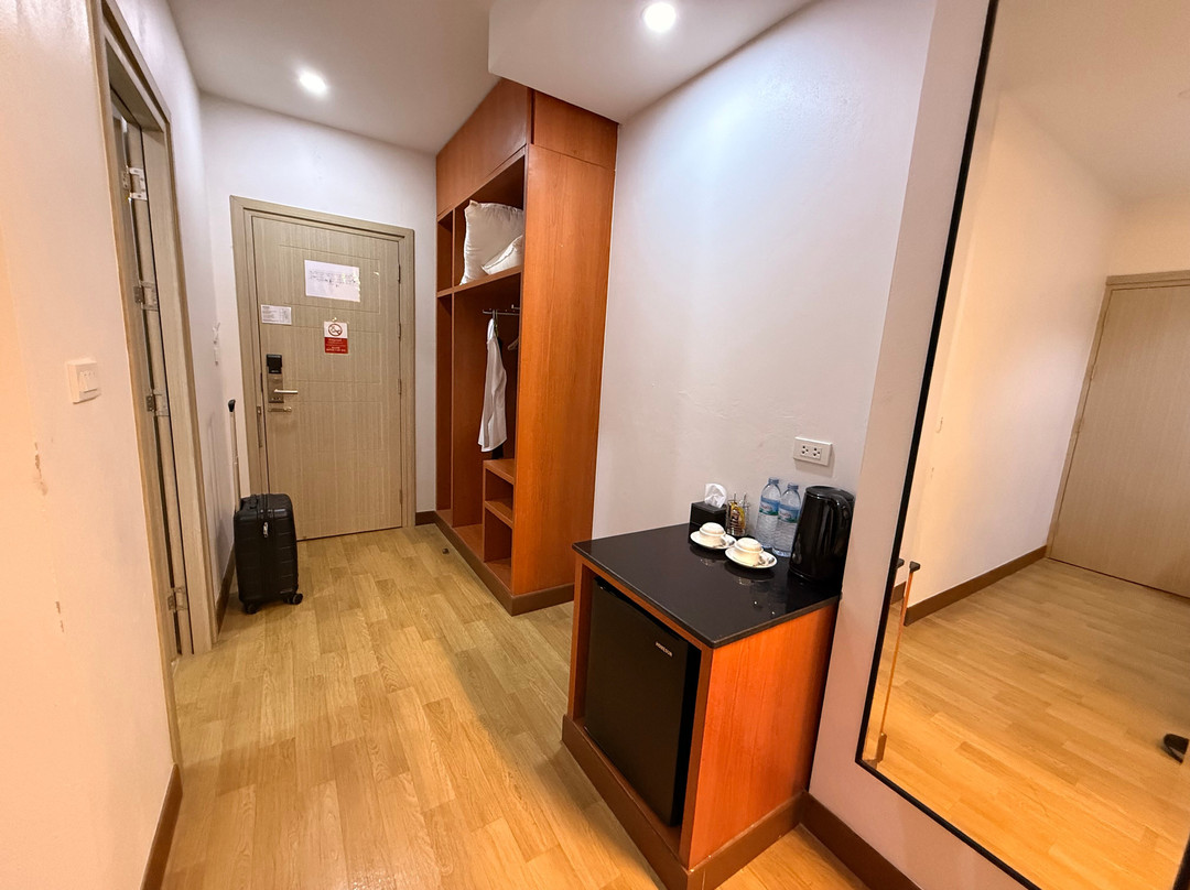 Cozy Donmueang Hotel