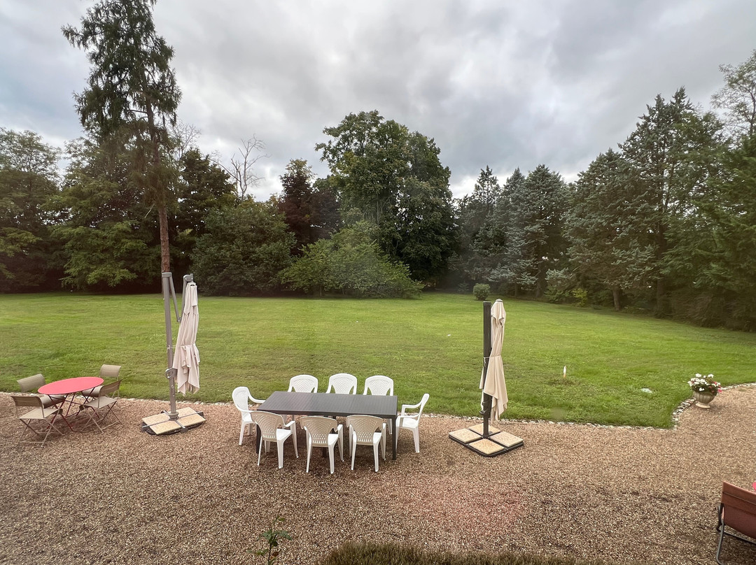 洛泽尔城堡酒店主图