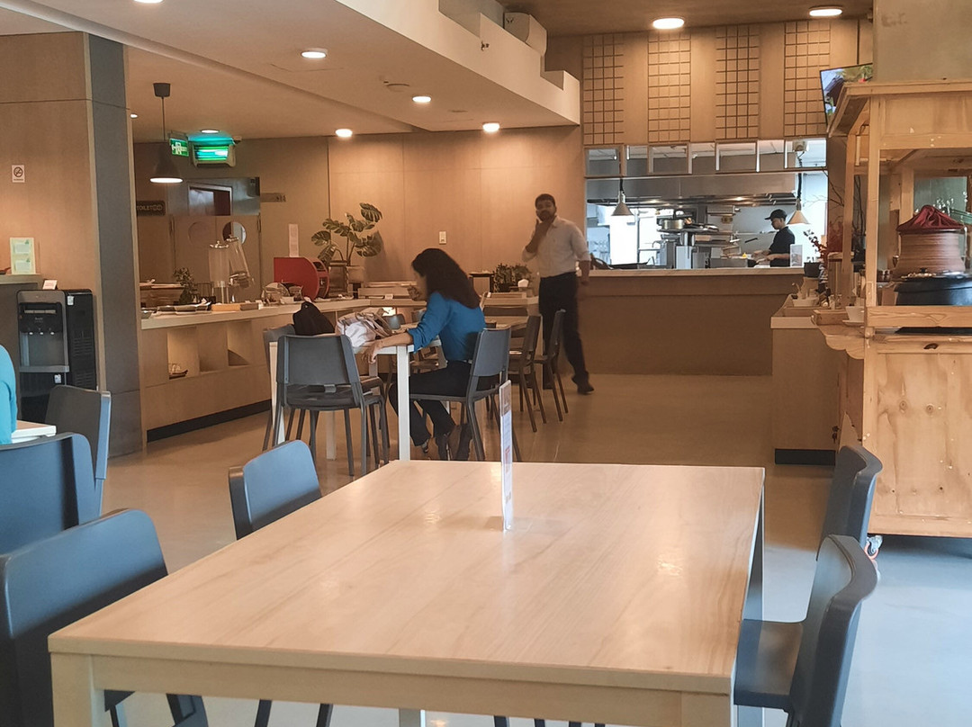 Swiss-Belexpress Cilegon主图