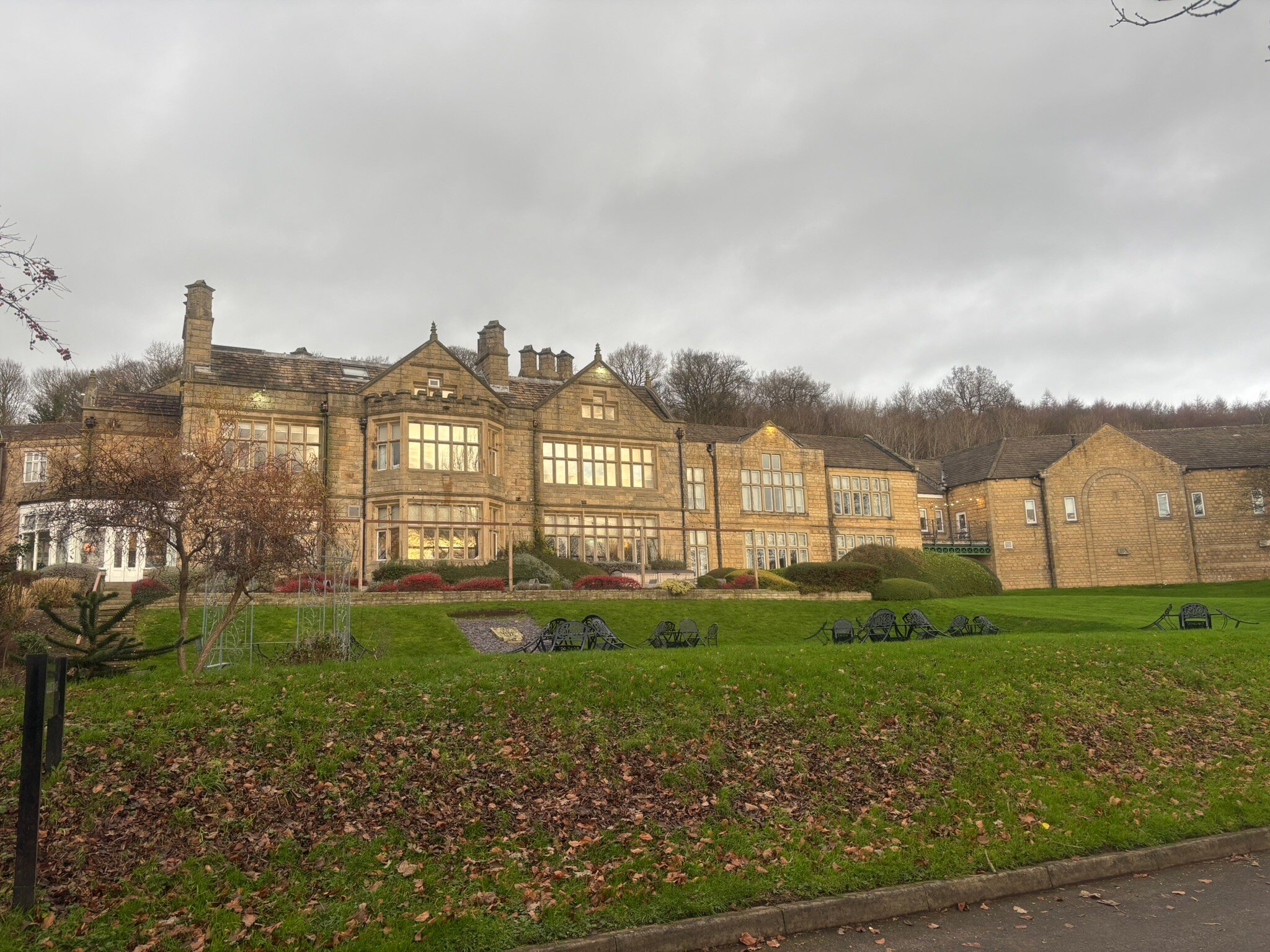 Hollins Hall Hotel, Golf & Country Club-官方