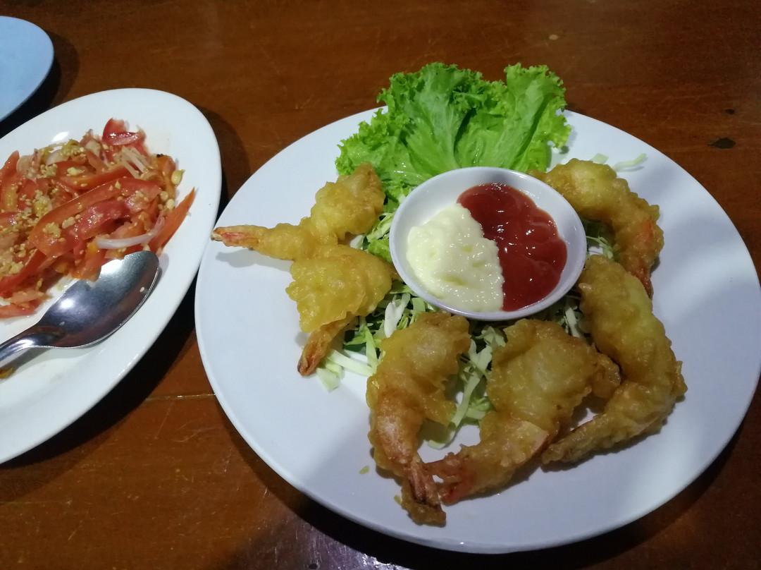 Shwe Hnin Si Seafood Restaurant