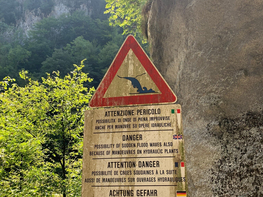 Sentiero n. 997 - Ponte Antoi – Molassa-Barcis必去景点