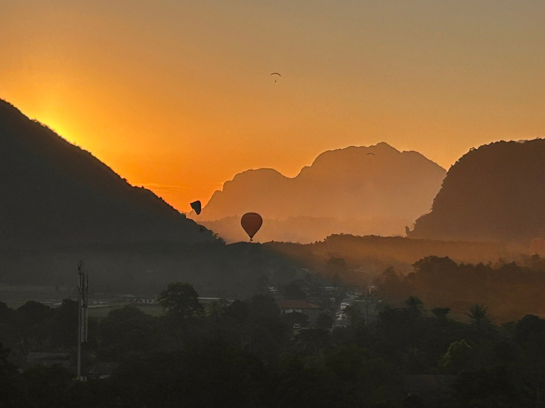 大象穿越酒店主图