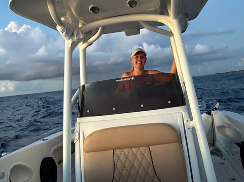 Seamore boat charters-威廉斯塔德必去景点