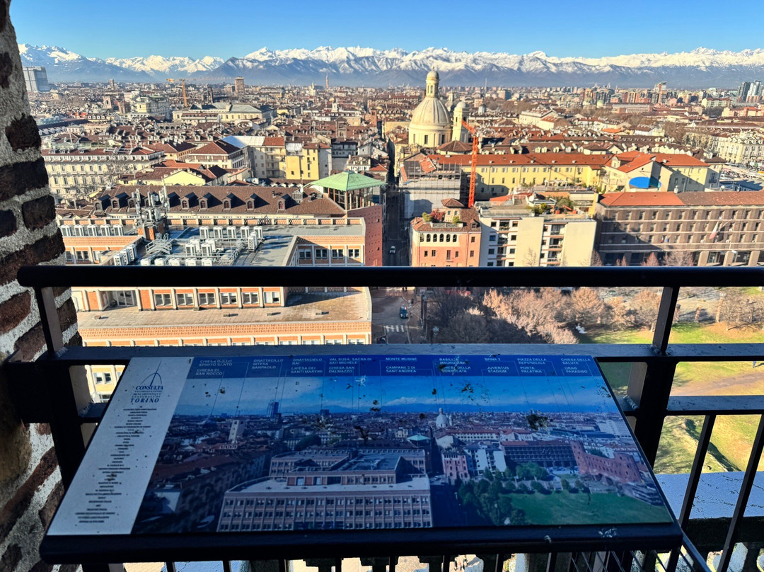 Torre Campanaria Duomo di Torino-都灵必去景点