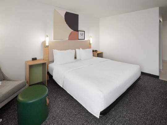 Danville酒店住宿-Spark by Hilton Decatur