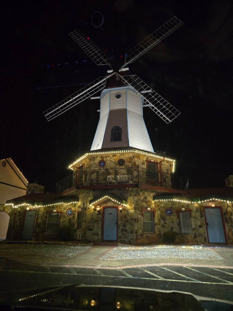 海伦海蒂汽车旅馆-官方