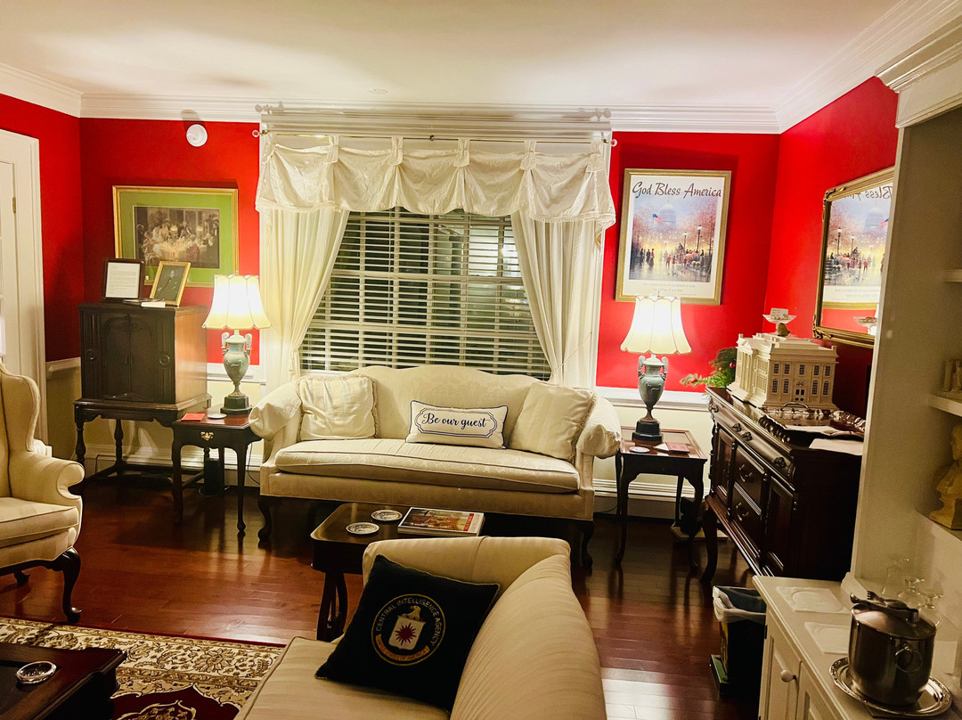 威廉斯堡白宫酒店主图