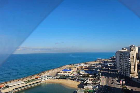 亚历山大浪漫克尼奇酒店主图