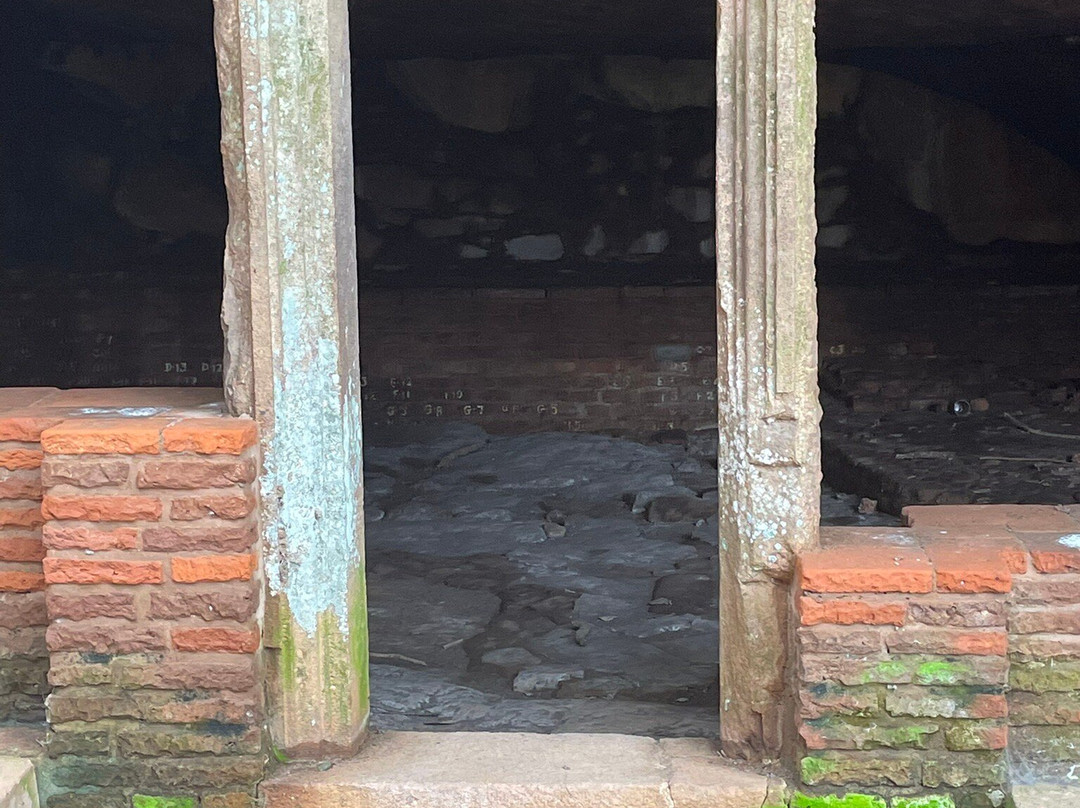 Vessagiriya Ruins-阿努拉德普勒圣城必去景点