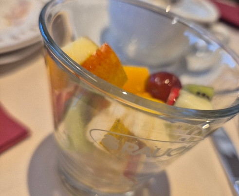 布鲁萨特伽尼酒店主图