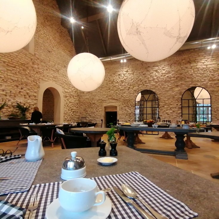 蒙塔榭酒店-官方