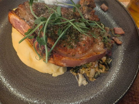 Watermill Inn & Brewing Co主图