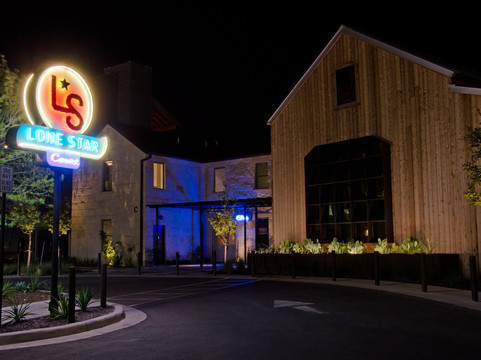 Lone Star Court，由瓦伦西亚酒店集合出品