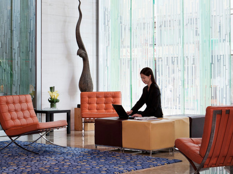 香港万怡酒店主图