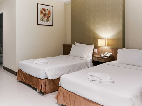 周日白金套房主图