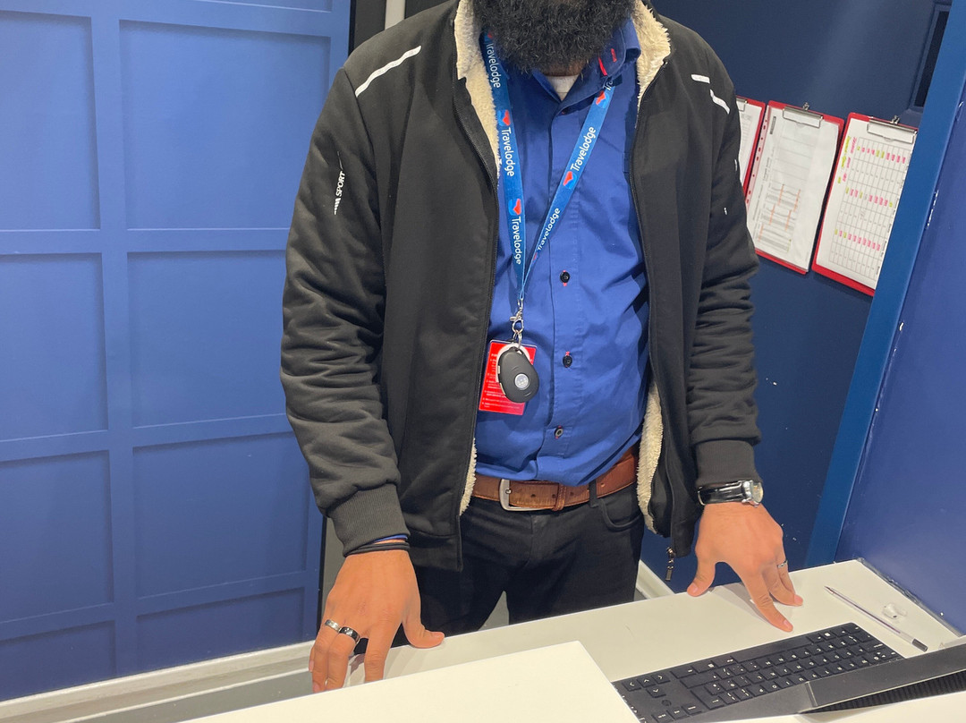 伦敦温布尔登游客酒店主图