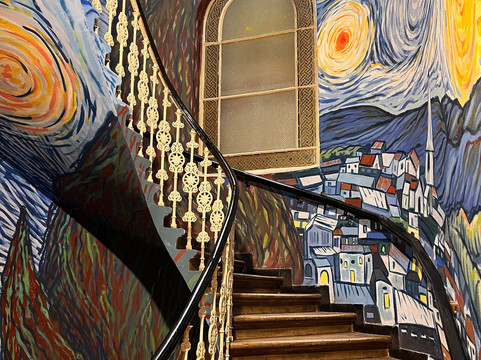 梵高咖啡馆-阿尔勒必去景点