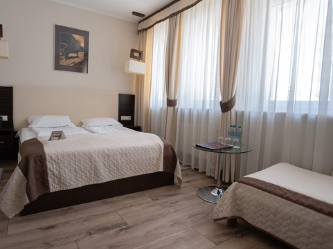 博罗维茨基酒店主图