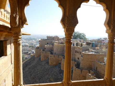 奇拉芭旺酒店主图