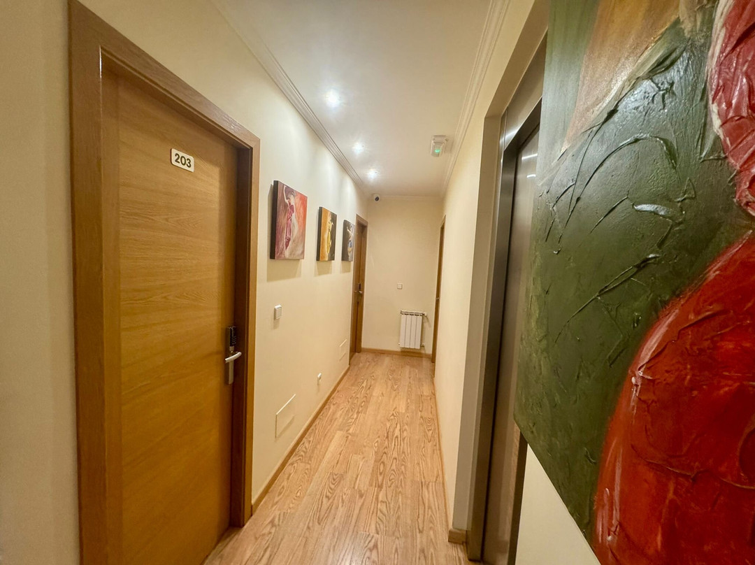 雷戈萨酒店主图