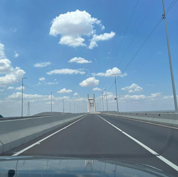 Puente Orinoquia-圭亚那城必去景点