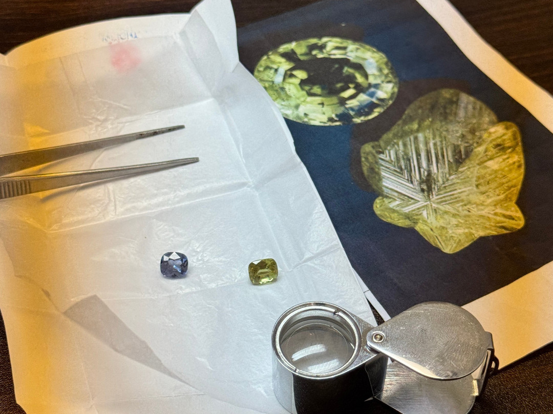 Crescent Gem Tours-拉非尼亚山必去景点