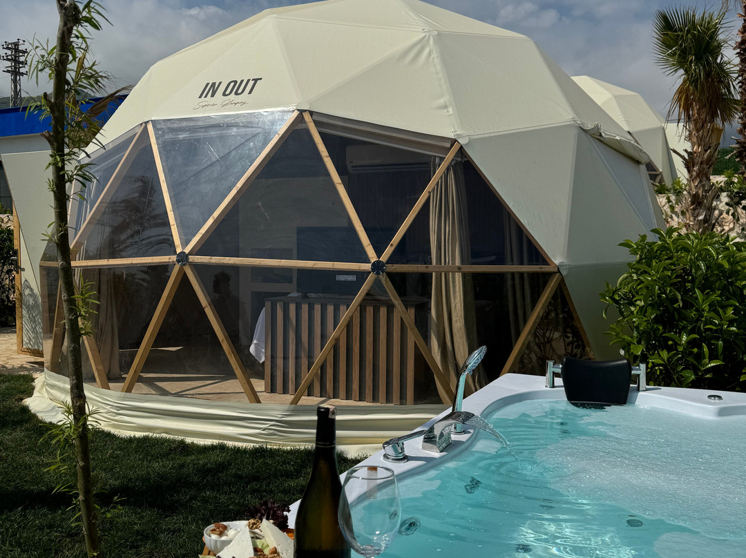 Lamoya Suites