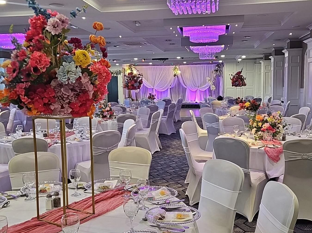 山毛榉草坪别墅酒店主图