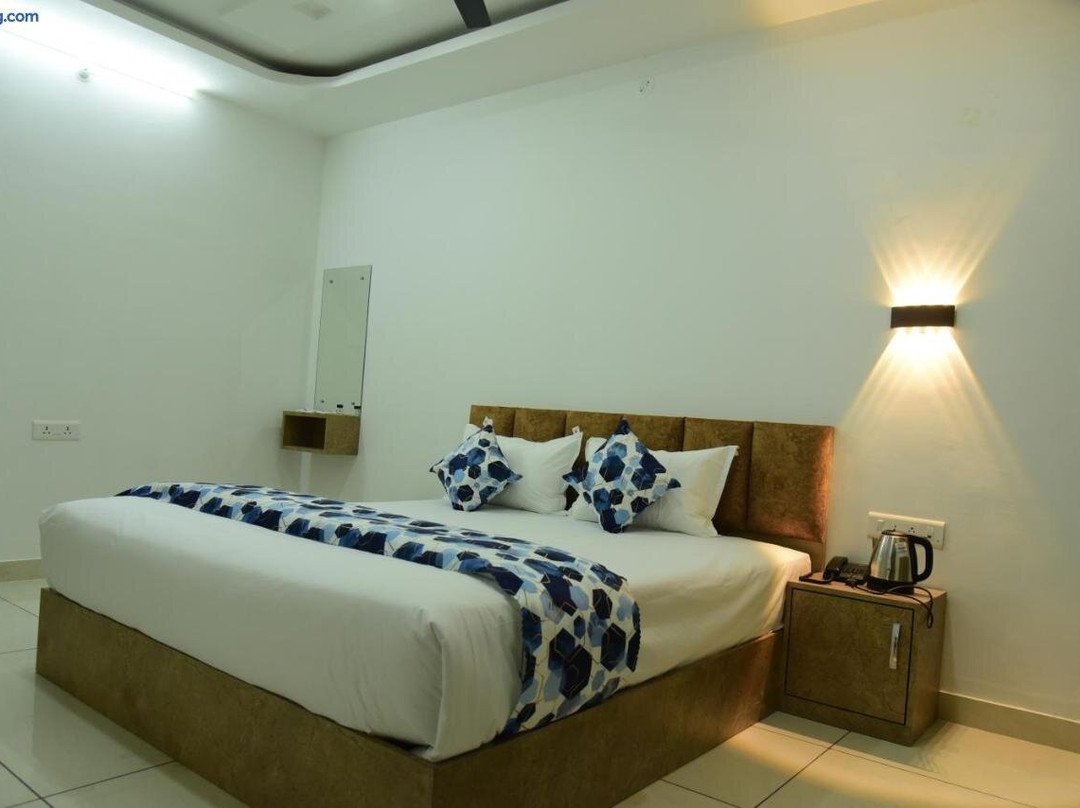 Hotel Ananta Inn
