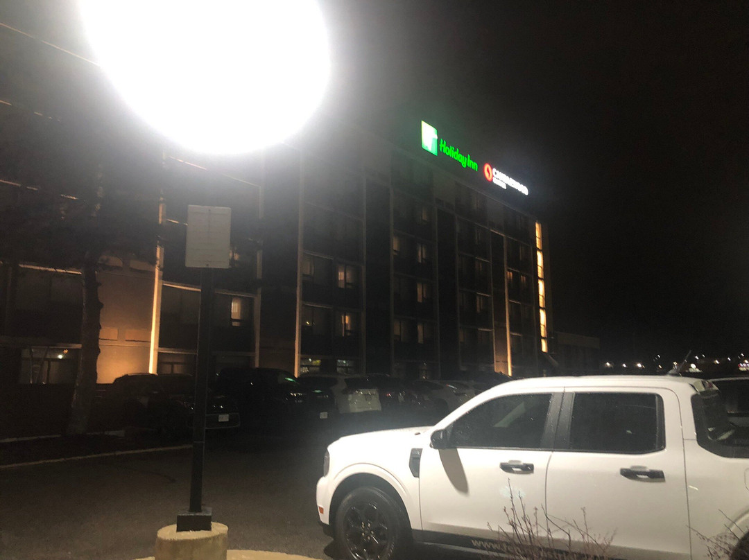 伯灵顿假日酒店及会议中心主图