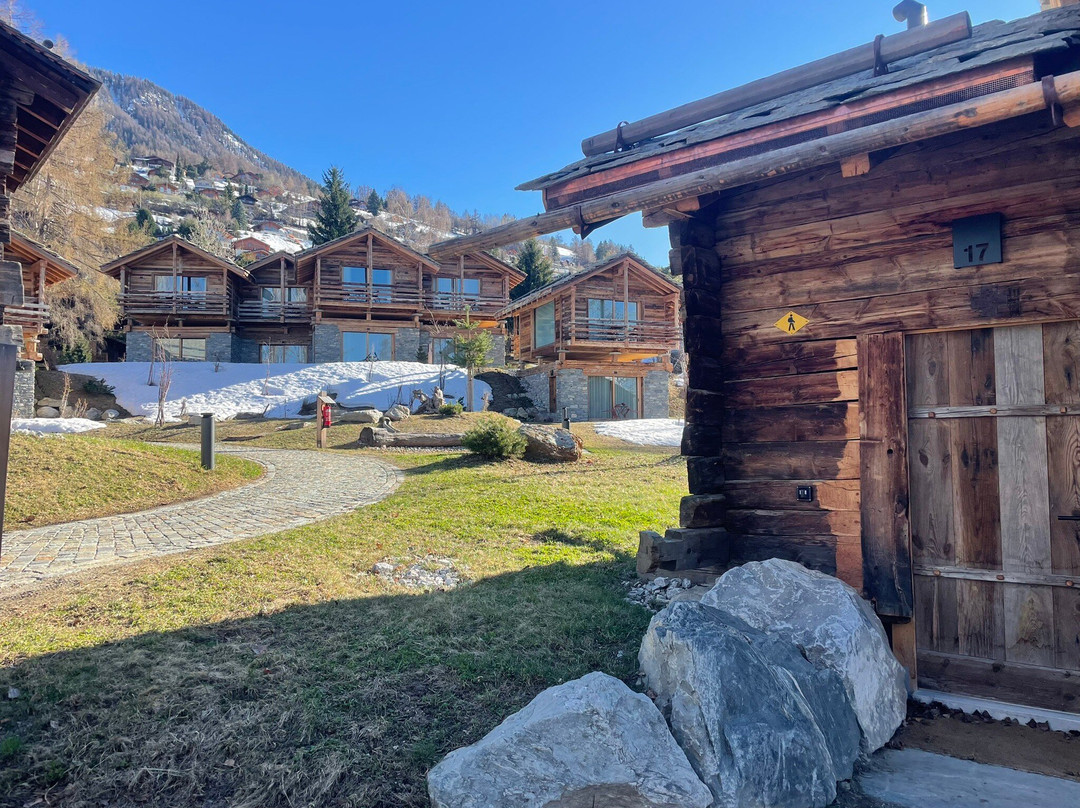 MAD Retreat Hotel