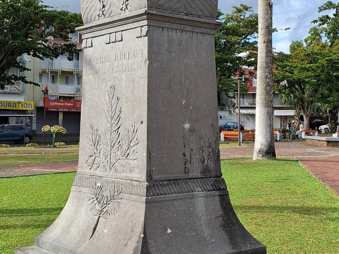Charles Victor Frébault-Pointe-a-Pitre必去景点