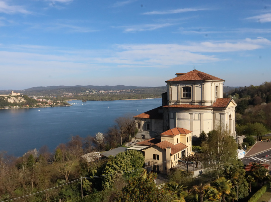 Colosso di San Carlo Borromeo-阿罗纳必去景点