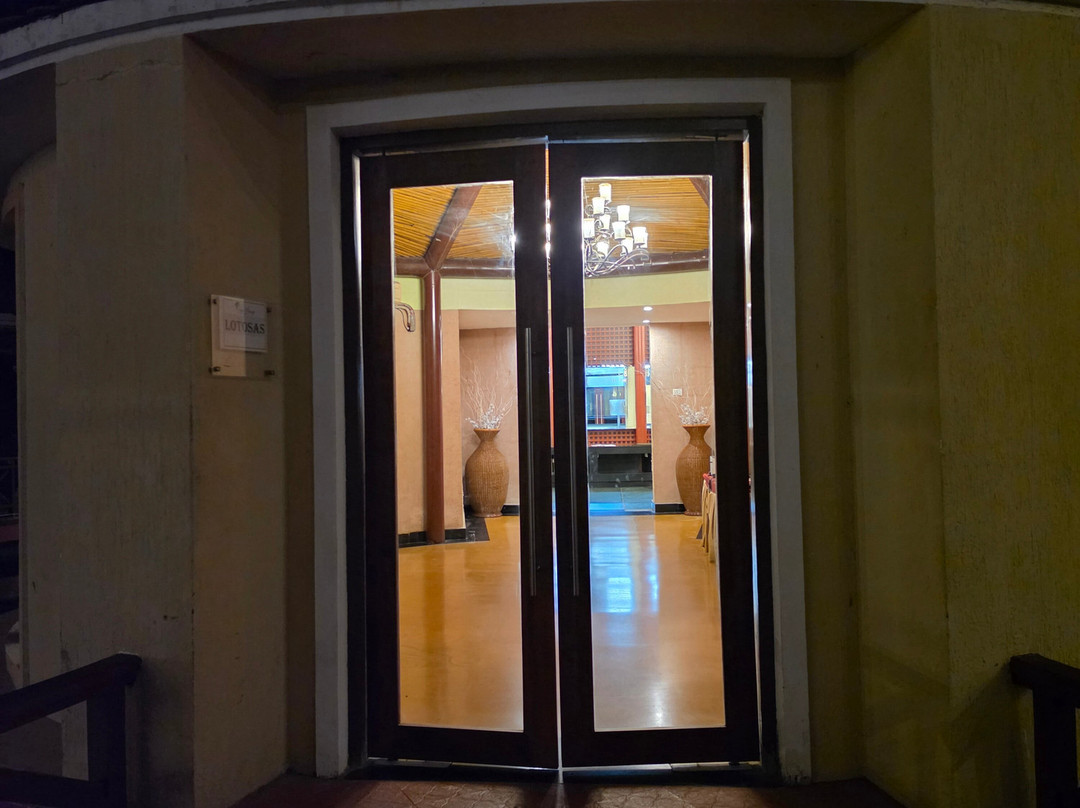 你好快乐浪花酒店主图