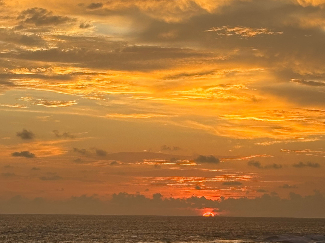杰特威灯塔酒店主图