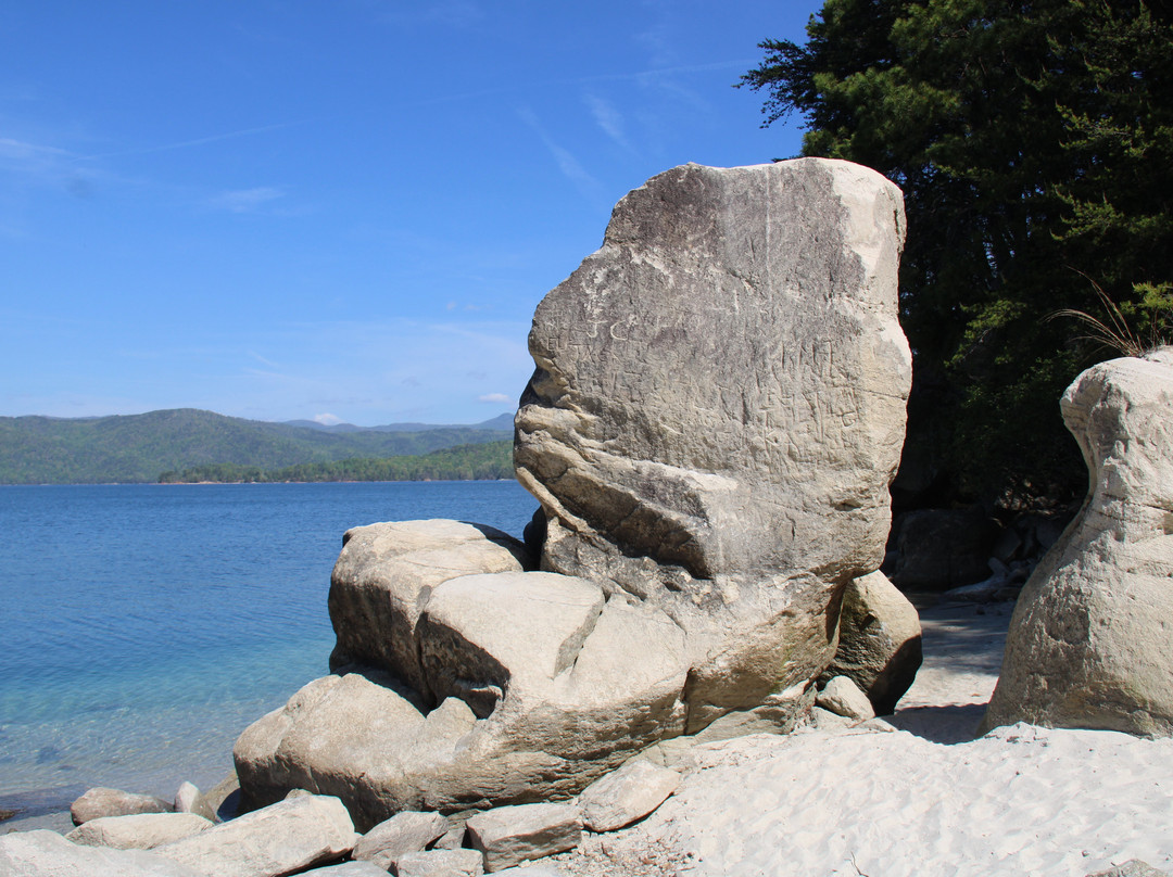 Jocassee Lake Tours-Salem必去景点