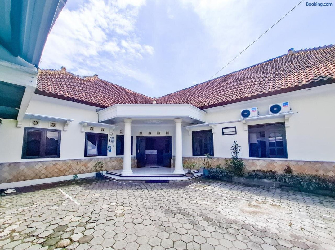 RedDoorz Syariah @ Griya Wisata Wonogiri
