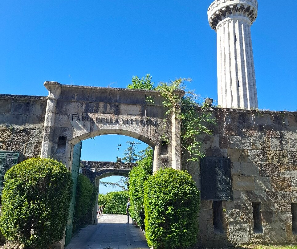 Faro della Vittoria-的里雅斯特必去景点