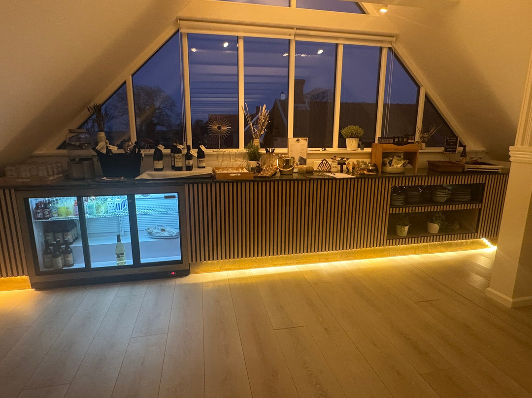 阿林厄浴场酒店主图